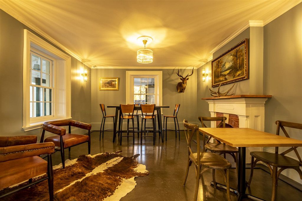 Hasties Lounge after renovation